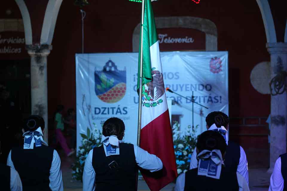 grito de independencia dzitas