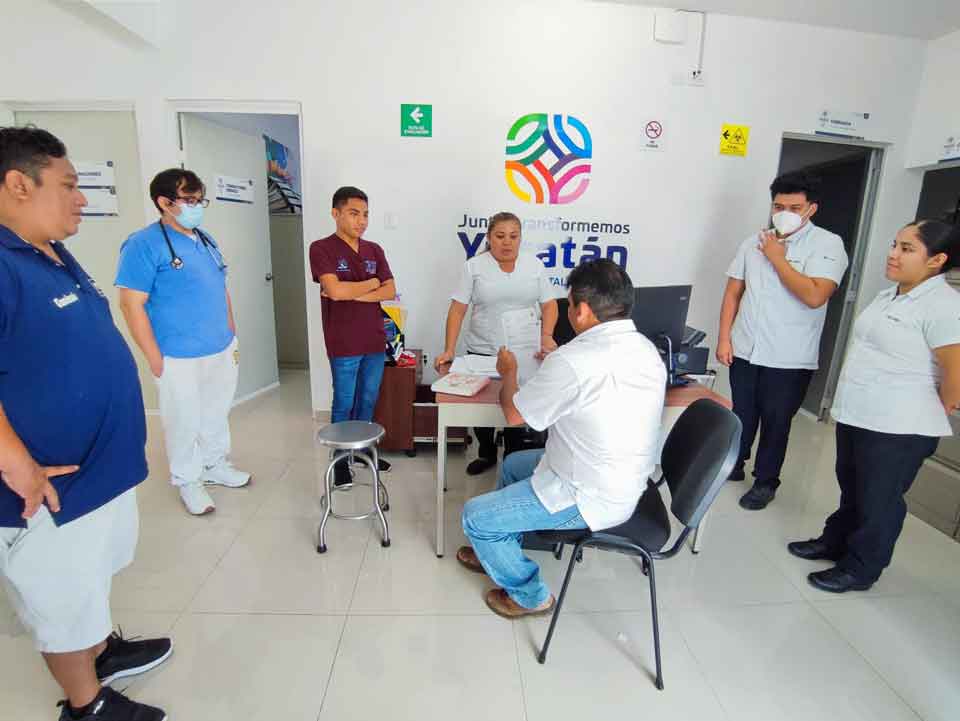 el alcalde Juan Francisco Pérez Koh Visita Xocempich