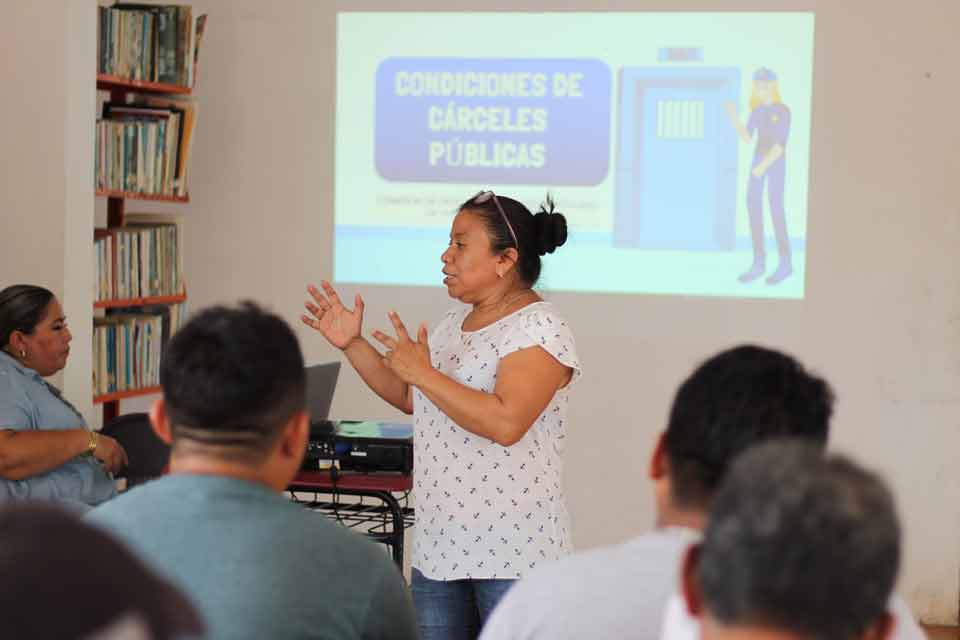 la codhey capacita al personal de ayuntamiento de Dzitás, Yucatán