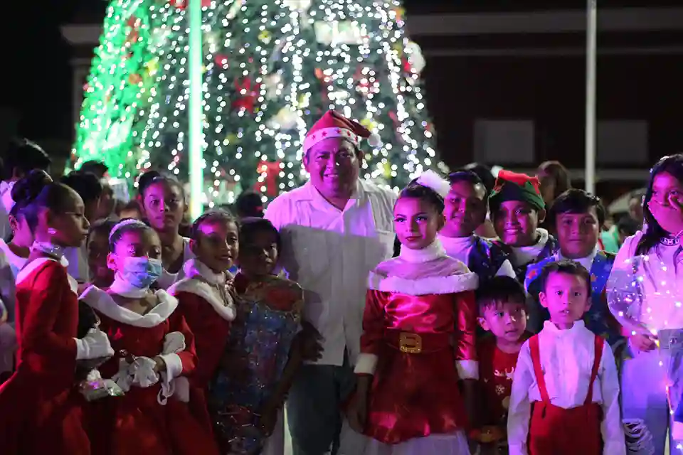 la magia de la navidad en Dzitás