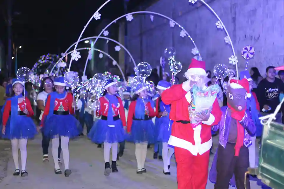 la magia de la navidad en Dzitás