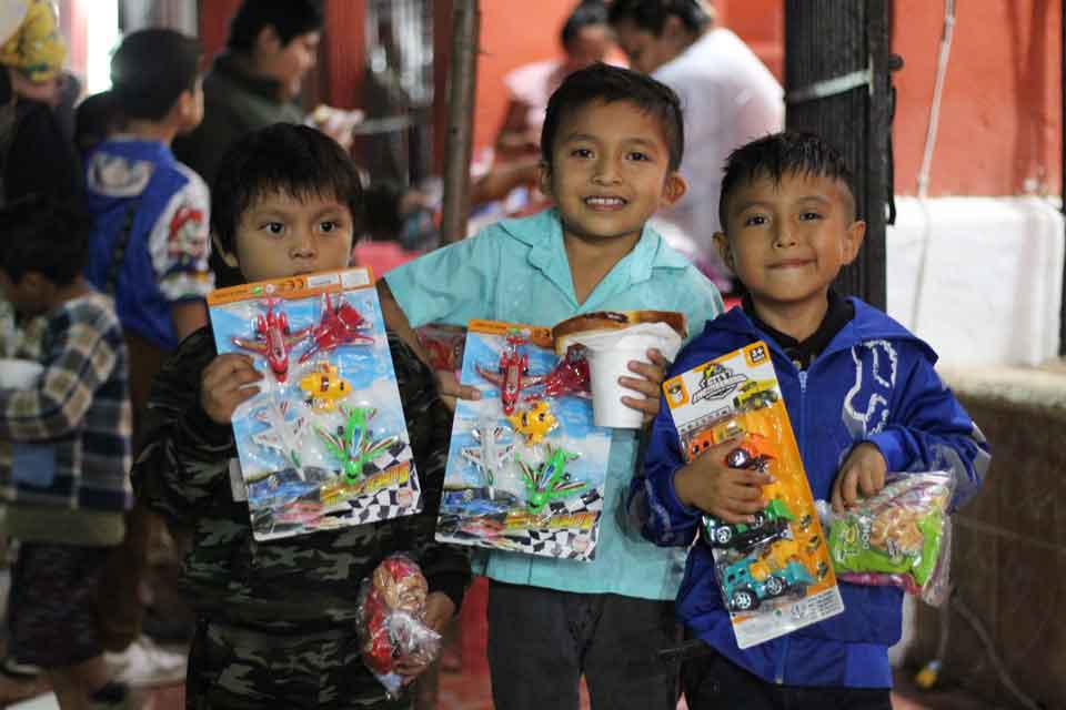 Niños disfrutando de los momentos mágicos