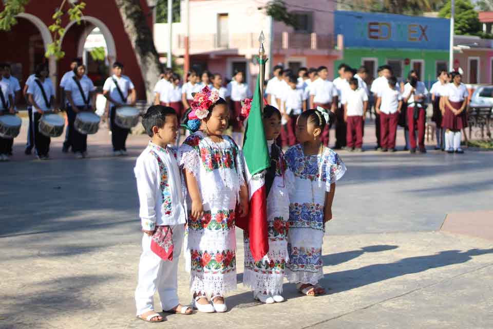 Natalicio de Benito Juárez en Dzitás