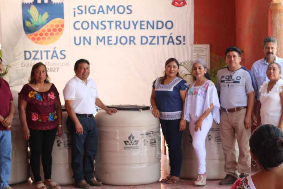 Entrega de apoyos programa Juntos por Más Dzitás