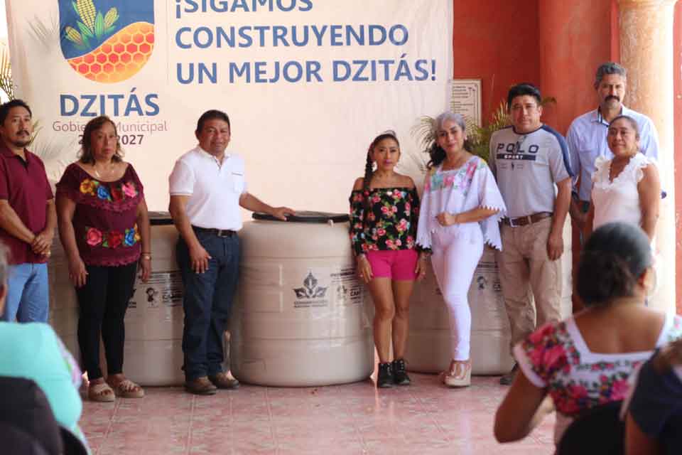 Entrega de apoyos programa Juntos por Más Dzitás