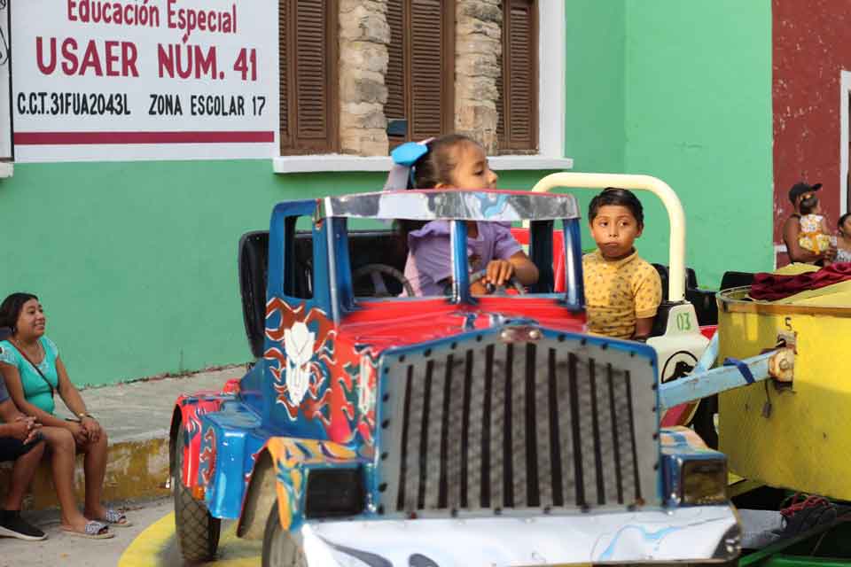 dia del niño y de la madre en Dzitás