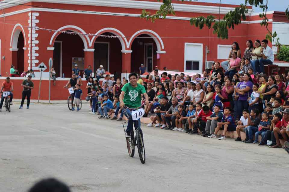 Tradiciones Fiestas Patrias Dzitás 13