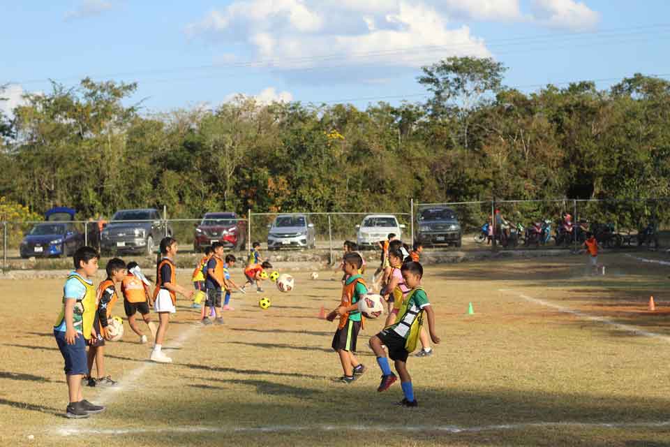 clinicas deportivas dzitas dia uno