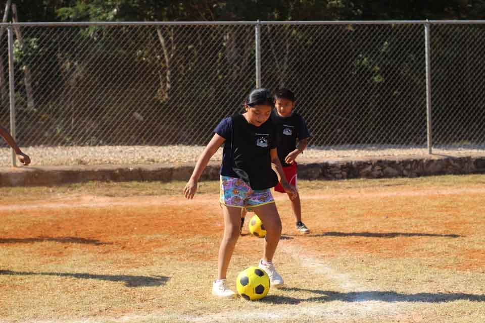 segundo dia clinica deportiva futbol dzitás