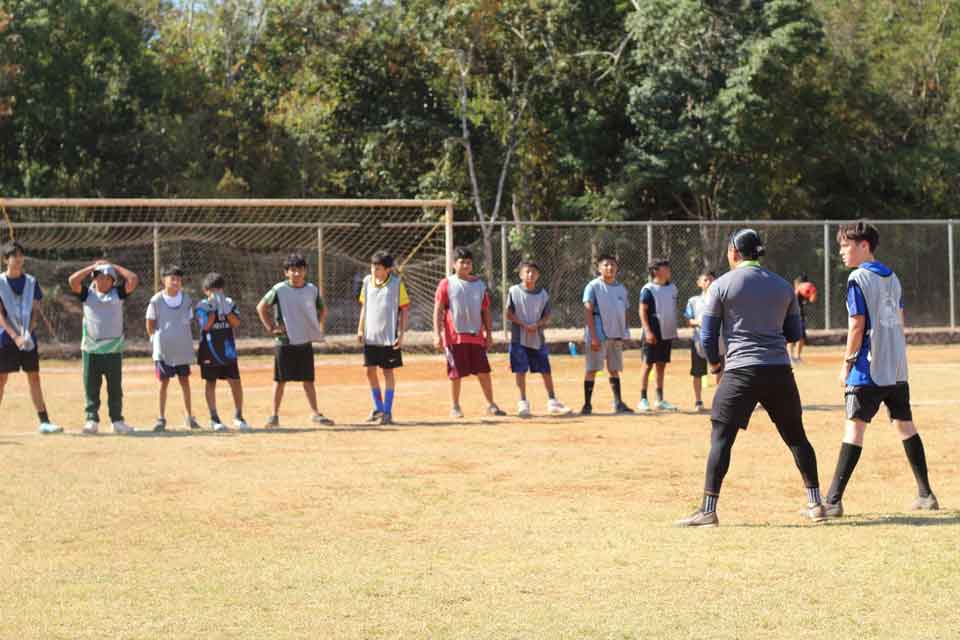 segundo dia clinica deportiva futbol dzitás