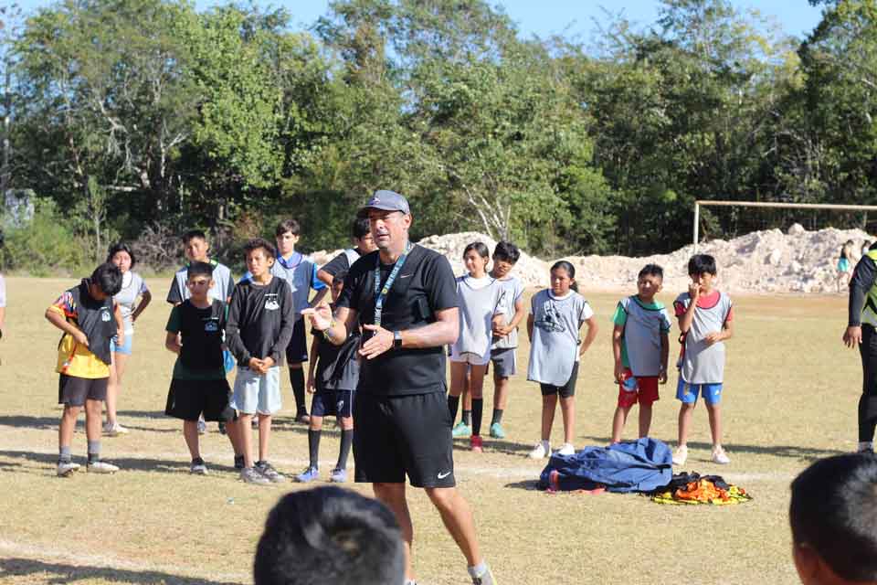 Concluye Clínica Deportiva en Dzitás