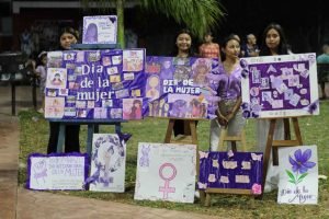 Tianguis Violeta Dzitás