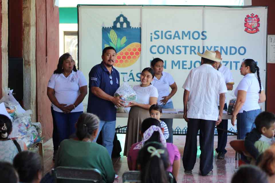 apoyo alimentario en Dzitás