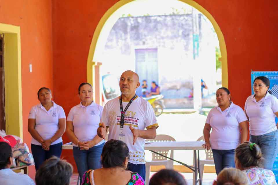 apoyo alimentario en Dzitás