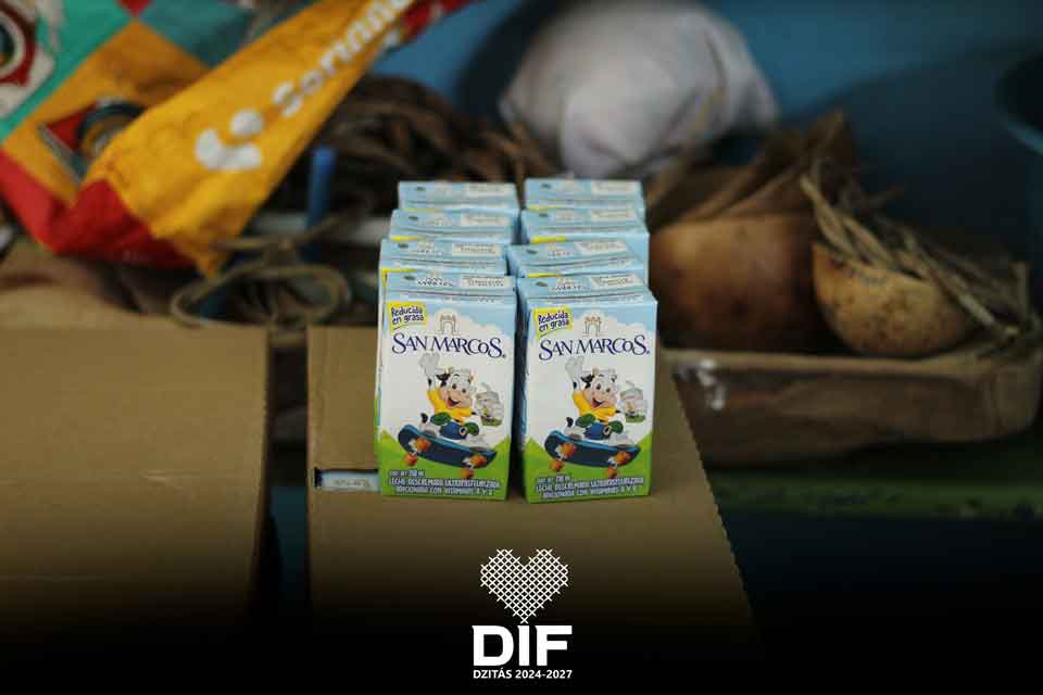 entrega de desayunos escolares dzitás
